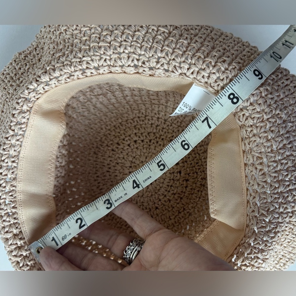 Kids Floral Crochet Hat - Picture 8 of 9